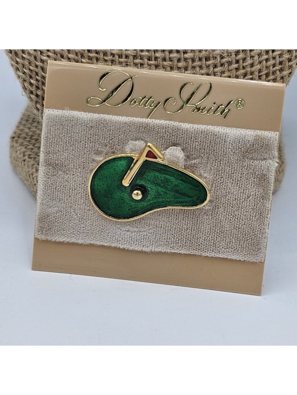 (439) Golf Green Ball & Flag Scatter Lapel Pin Metallic Enamel & Rhinestone Golf